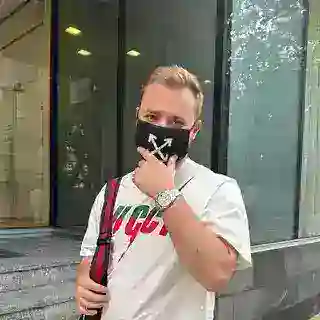Роберт Трейдер