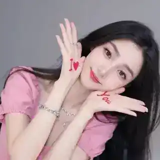 芊雅私聊机器人