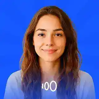 Лера - менеджер школы Сотка