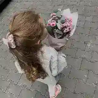 - تواصل مجلد ليندا 🌷 " .