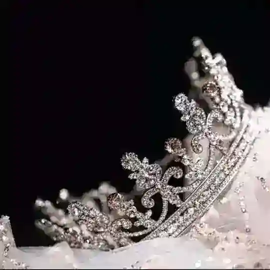⁽تـ͢ـــ🖤ــ͂ـاج₎