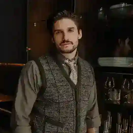 Дмитрий Гухман