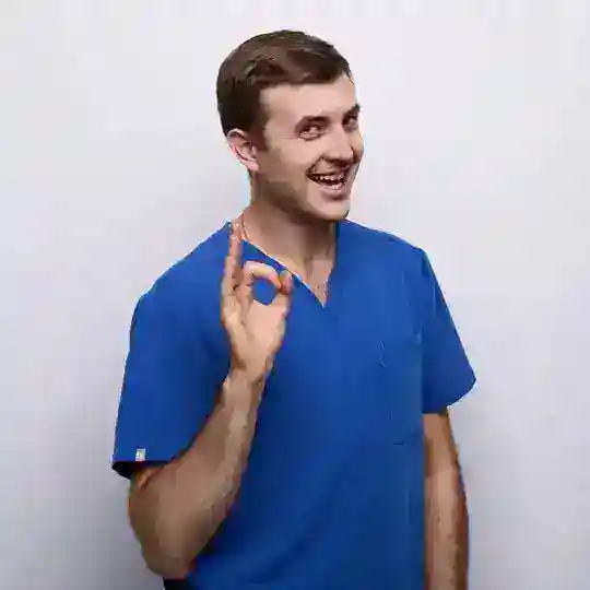 Максим Кузнецов