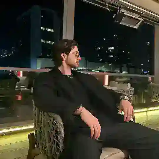 تواصل عَبود 🪐.
