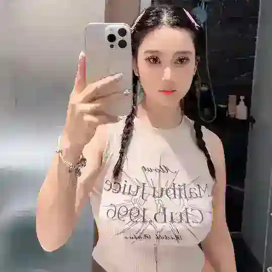 新疆 混血 白虎 服务型女孩