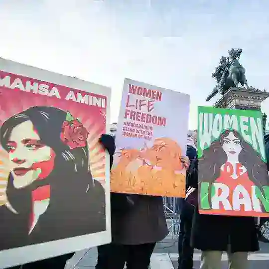 Woman, Life, Freedom - In Memory of Mahsa Amini / Zina / Jîna Emînî (Saqqez 21 September 1999 – Teheran 16 September 2022) Telegram Channel Avatar