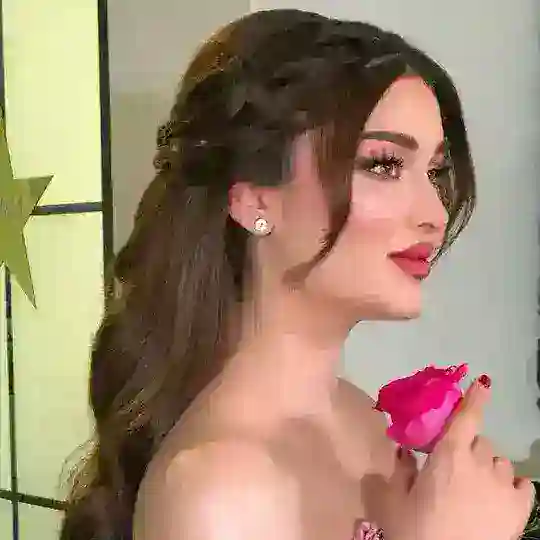 صور افتارات بنات رمزيات شباب Telegram Channel Avatar