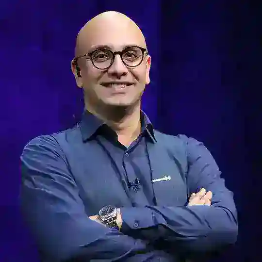 انگلیسی به سبک استاد قیومی Telegram Channel Avatar
