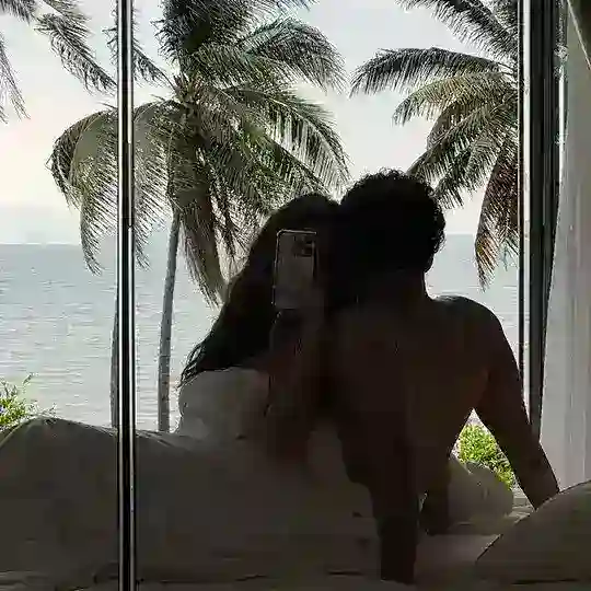 Couple love Telegram Channel Avatar