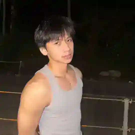 Tw: hotguys_ch 𝕏 Telegram Channel Avatar