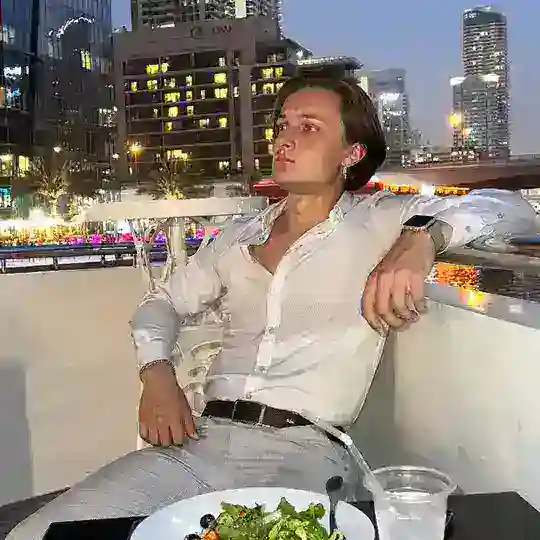 Scott Reyes | Trade your future📈 Telegram Channel Avatar