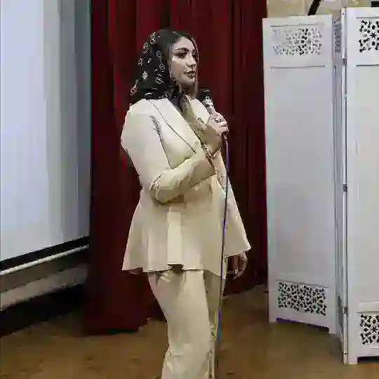انرژی زنانه و سیاست زنانه با روشنک Telegram Channel Avatar