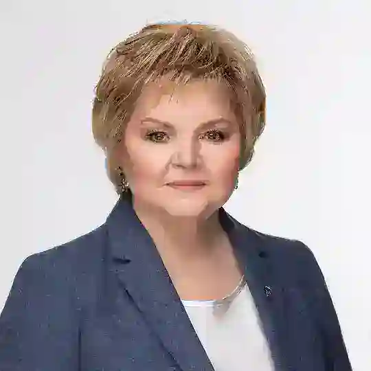 🇷🇺Вера Сергеева|Депутат ЗакС СПб Telegram Channel Avatar