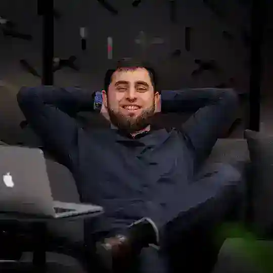 Usama | P2P Telegram Channel Avatar