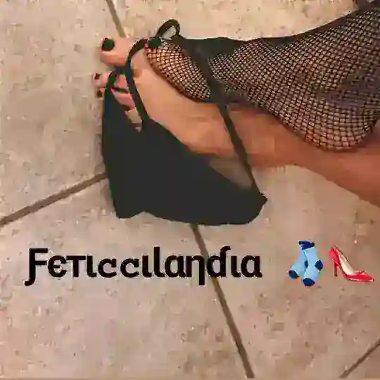 ƑєтιccιƖαηɗια 🧦👠 Telegram Channel Avatar