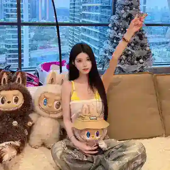 乖乖🌴空间说说🏄♀ Telegram Channel Avatar