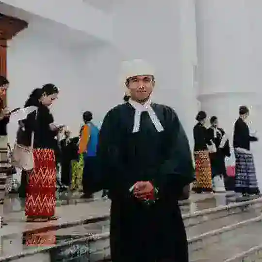 ဥပဒေရေးရာ ဝန်ဆောင်မှုလုပ်ငန်း Telegram Channel Avatar