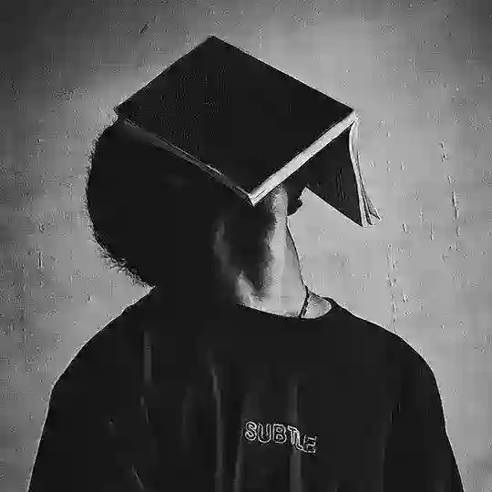 ᯓ̽𓆰𝅃 𝐓꯭н꯭𝛜 ꯭𝐑꯭𝛜ᴧ꯭ℓ ꯭𝐒ι꯭g꯭ɱ꯭ᴧ꯭ 🥂꯭ Telegram Channel Avatar