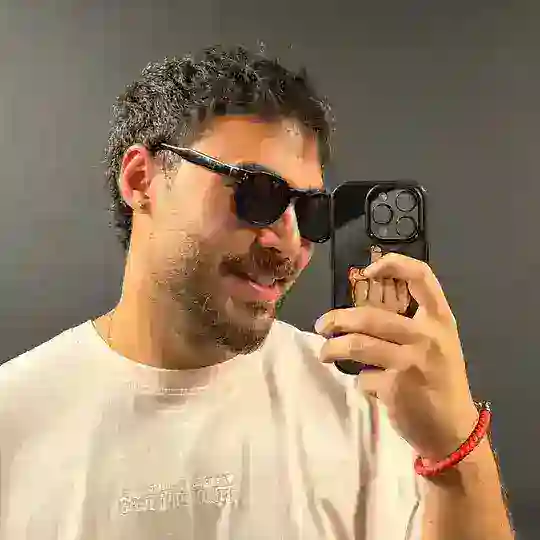 خشی و رفقاش Telegram Channel Avatar