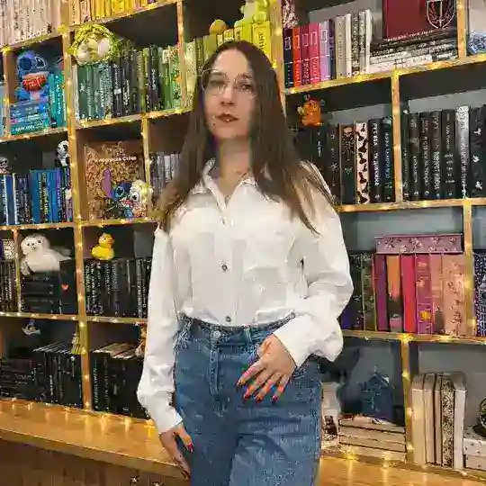 books_kruk🐦‍⬛📚 Telegram Channel Avatar
