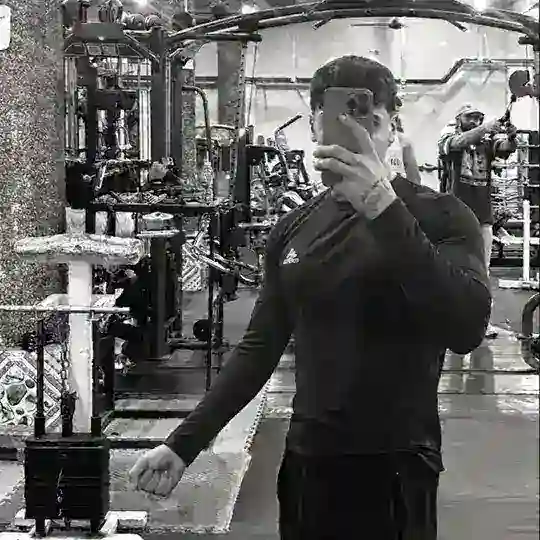 - Ömrüm . Telegram channel