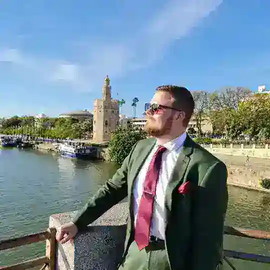 Español con Maxim Telegram Channel Avatar