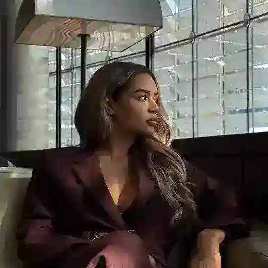 FANNY VANZI Telegram Channel Avatar