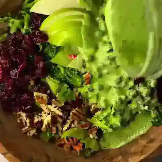 سلطات | salad 🥗🕊️ Telegram Channel Avatar
