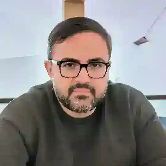 توسعهفردی|پرسنالبرندینگ|کسبوکار|حمیدرضاخونویی Telegram Channel Avatar