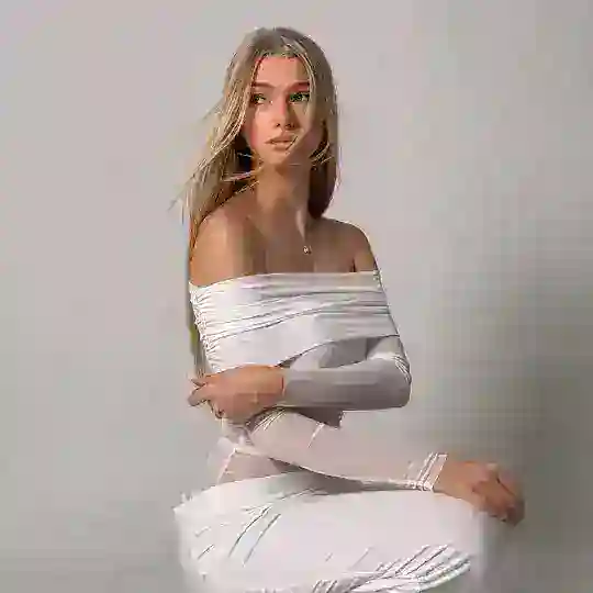 Juli Stellare 🫦 Telegram Channel Avatar