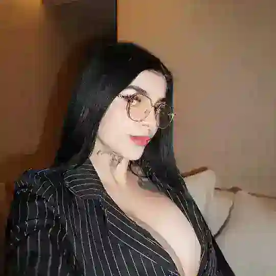 Karely R Telegram Channel Avatar