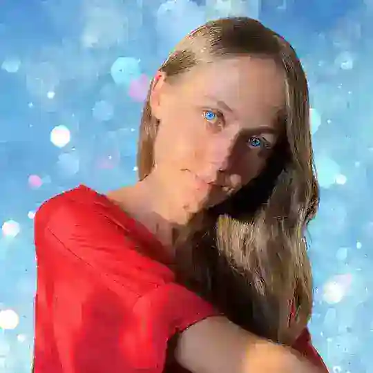 Kate Sugak - 🇮🇹 Canale Italiano Telegram Channel Avatar
