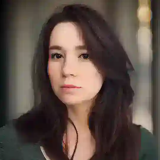 Літературна кома Telegram Channel Avatar
