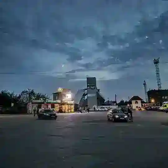ЛЮБОТИН 🇺🇦 Telegram Channel Avatar