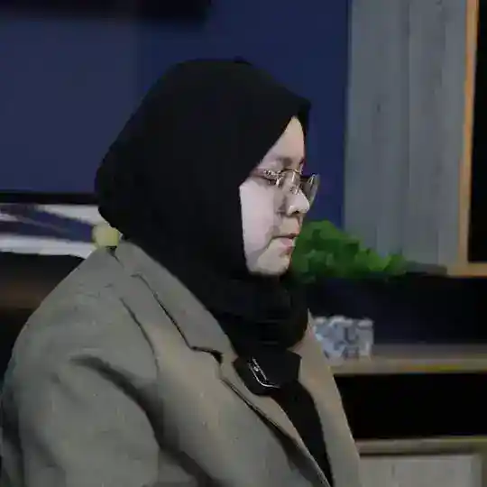 Luna Khusan Telegram Channel Avatar