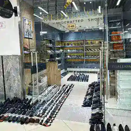 🇺🇿"MEDALLION"shoes👞👟OPTOM Telegram Channel Avatar