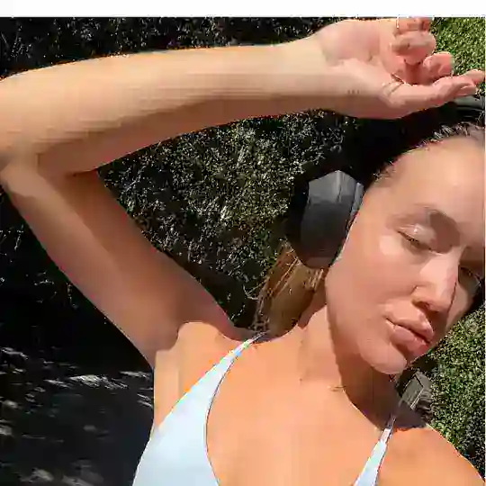 Olivia Ponton Telegram Channel Avatar
