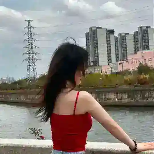 小颖的后花园 Telegram Channel Avatar