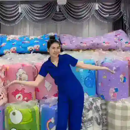 Oun Hong ពូកសុខភាព Telegram Channel Avatar