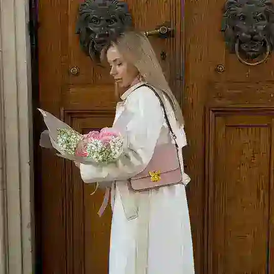 Будні ТікТокерки 🎞️ Telegram Channel Avatar