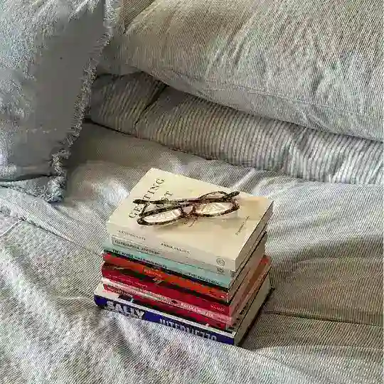 reserve rina books 🤍 Telegram Channel Avatar