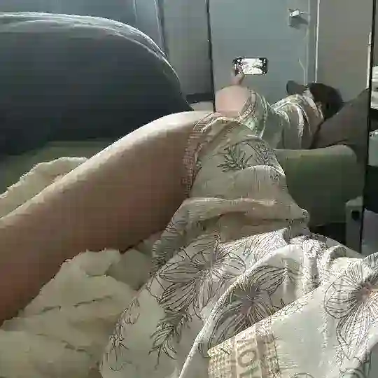 肉肉日常🌙 Telegram Channel Avatar