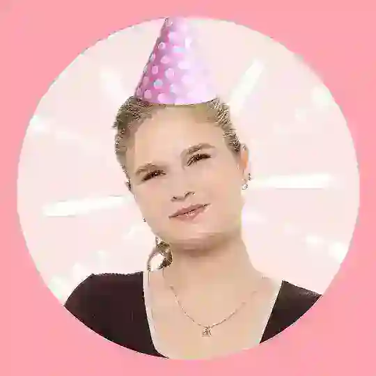 Русский язык ЕГЭ 2026 | подготовка с Машей Telegram Channel Avatar