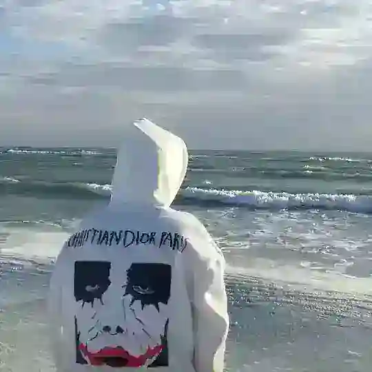 海洋冲浪🏄日志📔-冠名招租 Telegram Channel Avatar