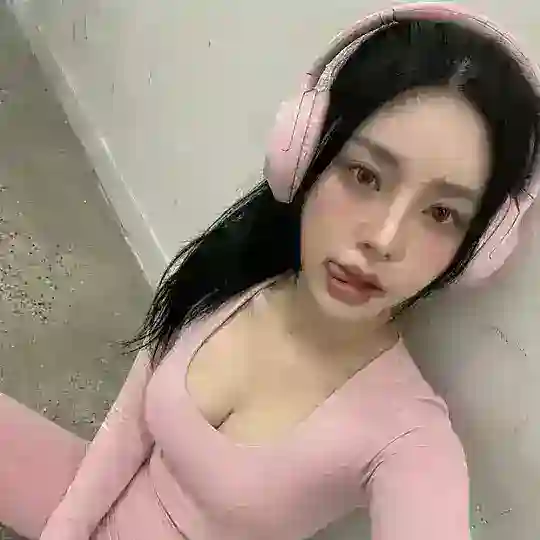 Soloမမကြီး Telegram Channel Avatar