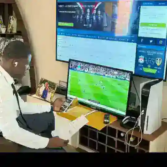 ♦️𝗦𝗥.𝗣𝗥𝗢𝗠𝗢🇻 🇮 🇵 👑 Telegram Channel Avatar