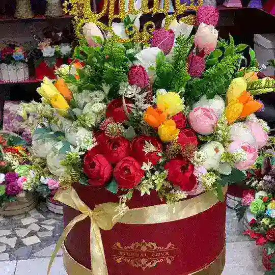 Suniy gullar optimm🌹🌹🌹 Telegram Channel Avatar