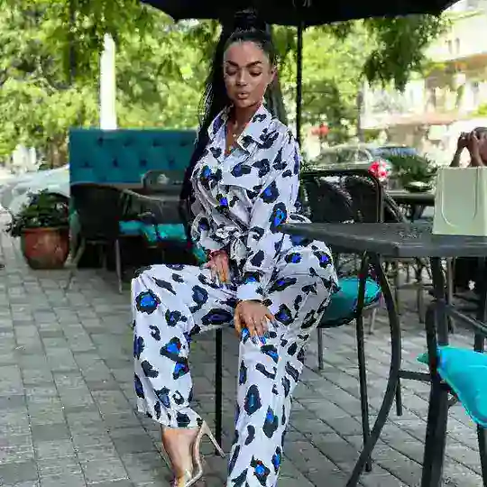 TikTok House 🛍️ Telegram Channel Avatar