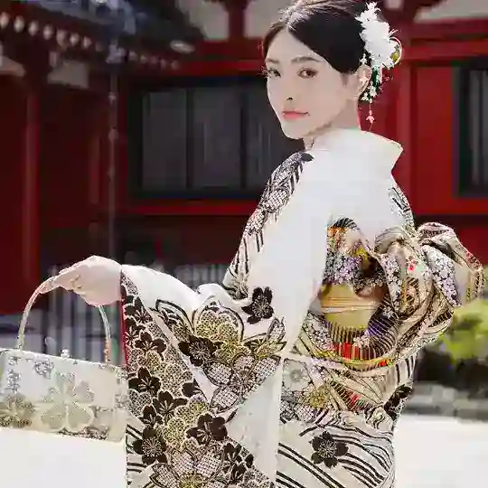 温软软朋友圈 Telegram Channel Avatar