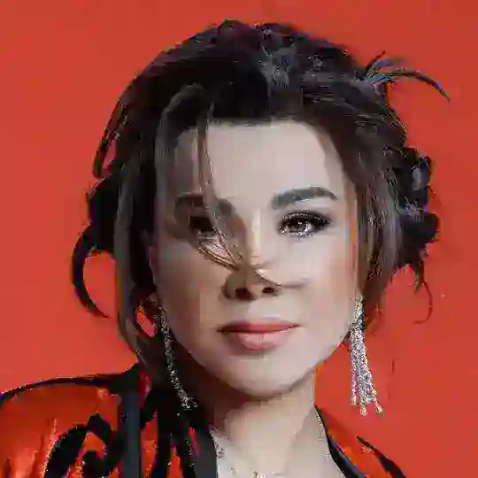 Yulduz Usmonova Telegram Channel Avatar